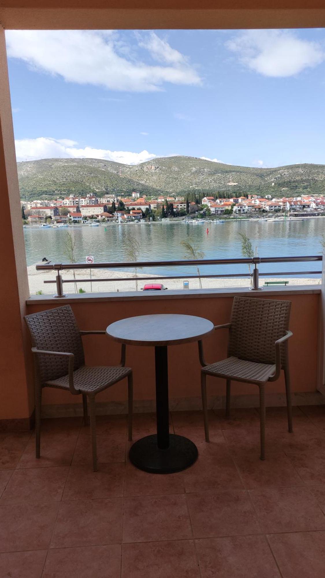 Apartments Kapetanovi Dvori Trogir Exterior photo