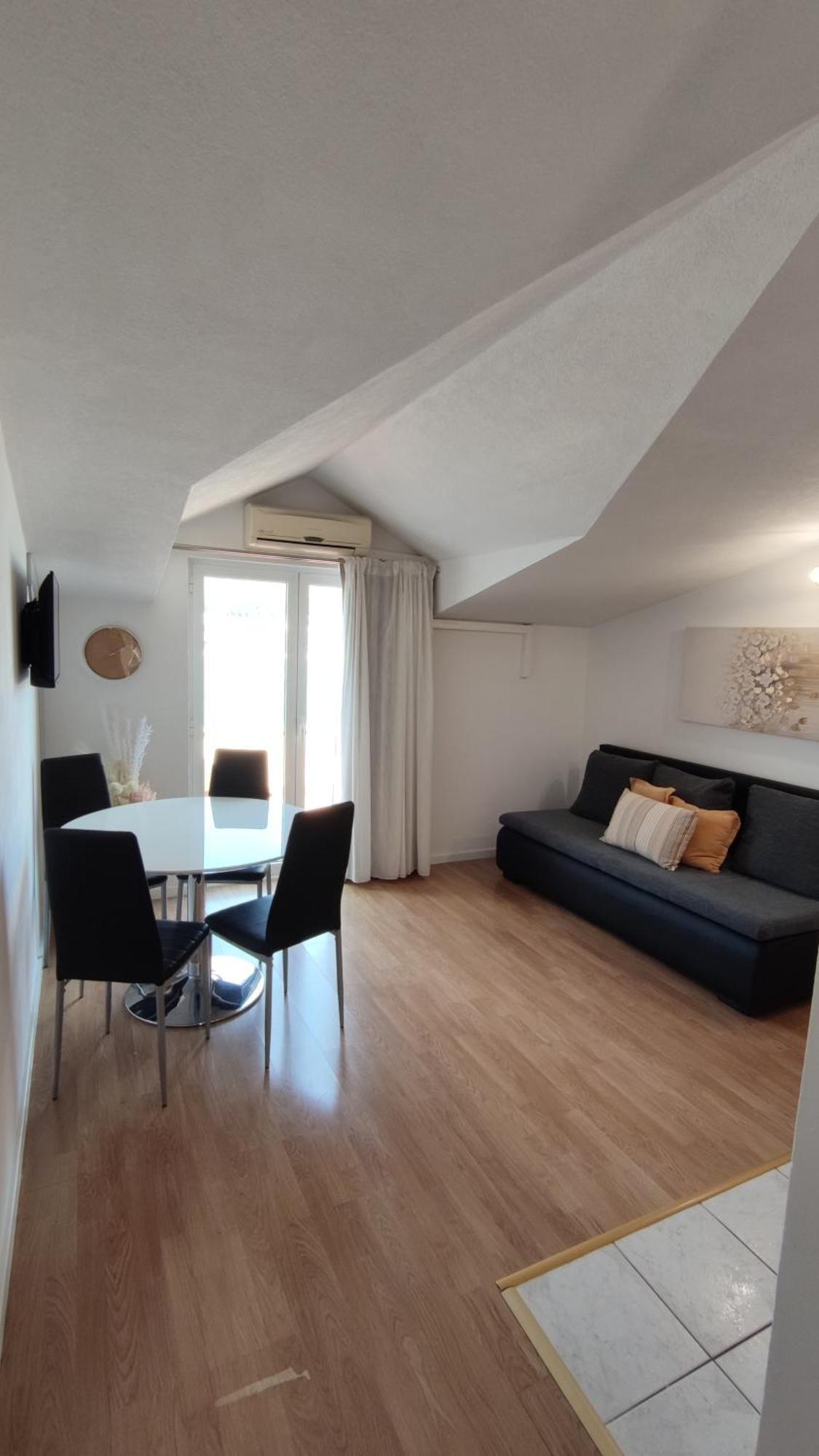 Apartments Kapetanovi Dvori Trogir Exterior photo